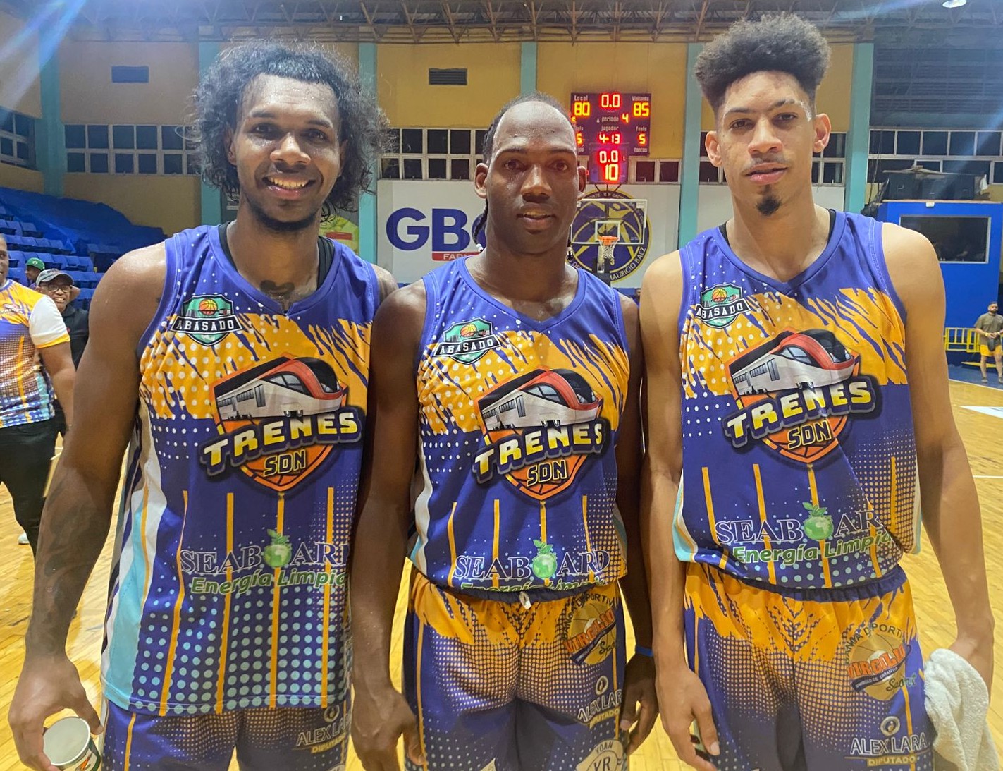 Los Mina y Trenes avanzan a la final del TBS Santo Domingo 2026 | De Último Minuto English