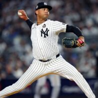 Gil Dominates as Stanton Awakens in Yankees' Shutout of Boston | De Último Minuto English