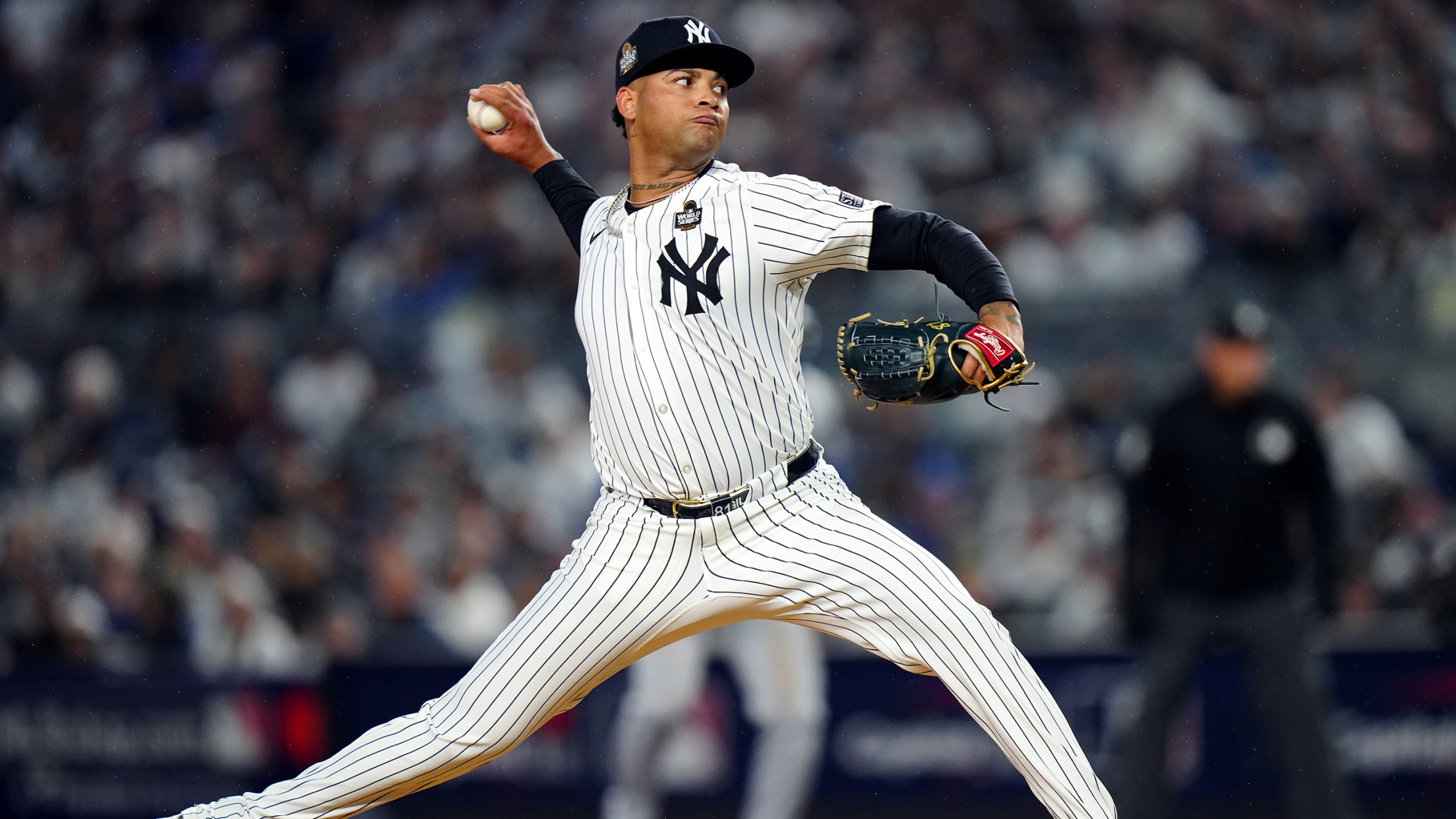 Gil Dominates as Stanton Awakens in Yankees' Shutout of Boston | De Último Minuto English
