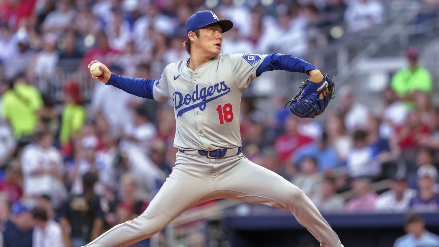 Yamamoto survives initial home run, retires 20 in a row and leads Dodgers to victory | De Último Minuto English