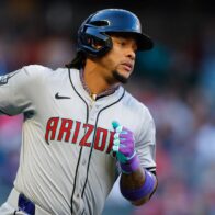 Ketel Marte hits two home runs and leaves his mark on historic Eutaw Street | De Último Minuto English