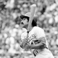 Fallece Davey Lopes, leyenda de los Dodgers y maestro del robo de bases, a los 80 años | De Último Minuto English