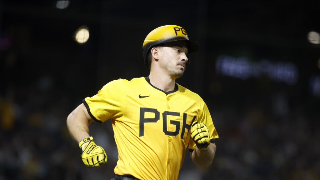 Jonrón de Reynolds marca la diferencia en victoria de Pittsburgh | De Último Minuto English