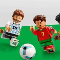 LEGO lanza colección inspirada en estrellas del fútbol rumbo al Mundial 2026 | De Último Minuto English