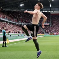 El delantero Lennart Karl sufre una rotura fibrilar en el muslo y es baja con el Bayern de Múnich | De Último Minuto English