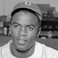 MLB honors Jackie Robinson's legacy on his day | De Último Minuto English
