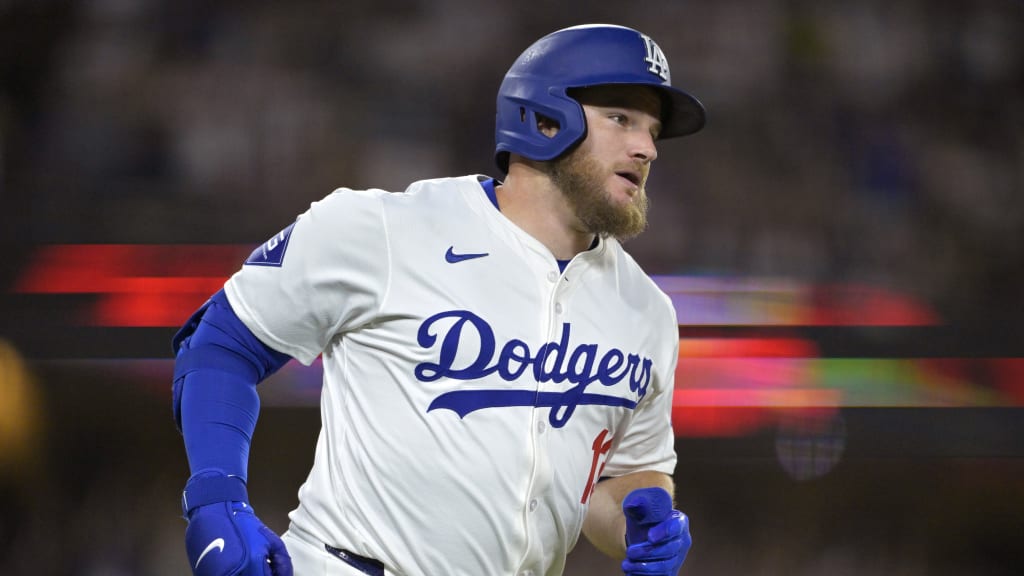 Max Muncy conecta tres jonrones y deja en el terreno a Rangers en triunfo de Dodgers | De Último Minuto English