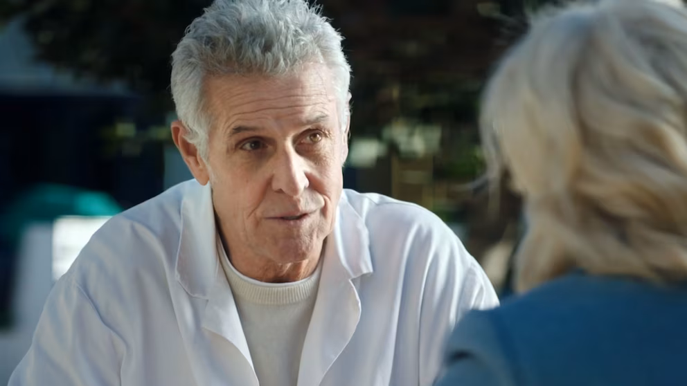 “Emily in Paris” actor Pierre Deny dies from ALS | De Último Minuto English