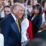 Trump says that in Venezuela they dance "in the streets" because of oil revenues | De Último Minuto English