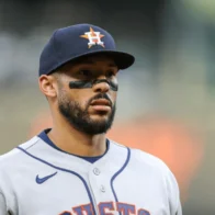 Carlos Correa will undergo surgery on his left ankle and is out for the rest of the season | De Último Minuto English