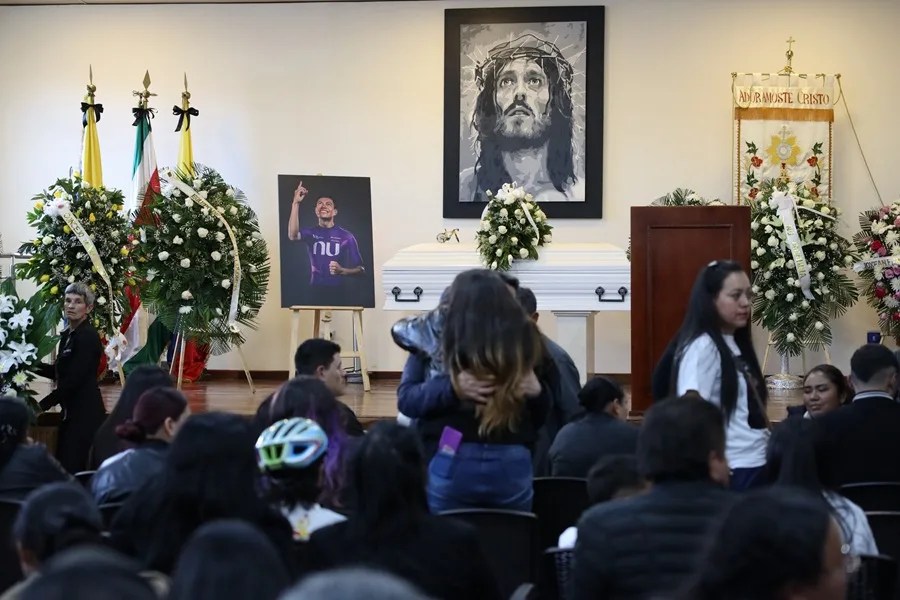 Colombia pays emotional tribute to cyclist Cristian Muñoz following his death | De Último Minuto English