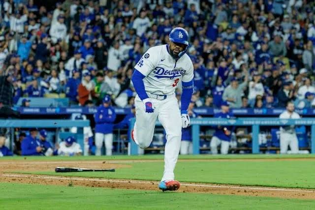 Teóscar Hernández will be placed on the injured list by the Dodgers | De Último Minuto English