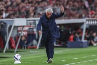 Mourinho returns to Real Madrid: Benfica confirms payment of 15 million euro release clause | De Último Minuto English