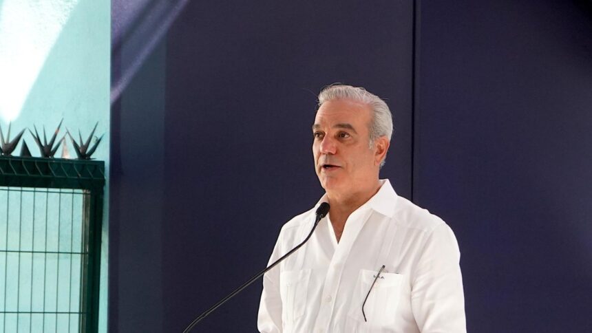 "Abinader expresses solidarity with Venezuela after earthquake and announces dispatch of rescue teams" | De Último Minuto English