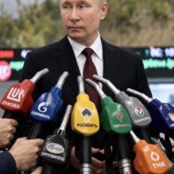 "Russia is running out of fuel and Putin cannot hide the crisis: “There are queues everywhere”" | De Último Minuto English