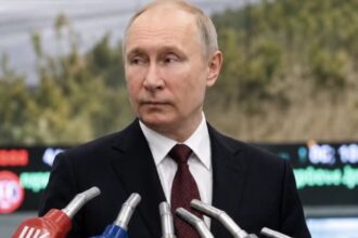 "Russia is running out of fuel and Putin cannot hide the crisis: “There are queues everywhere”" | De Último Minuto English
