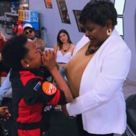 Pio La Ditingancia cries upon reuniting with his mother on Planeta Alofoke | De Último Minuto English