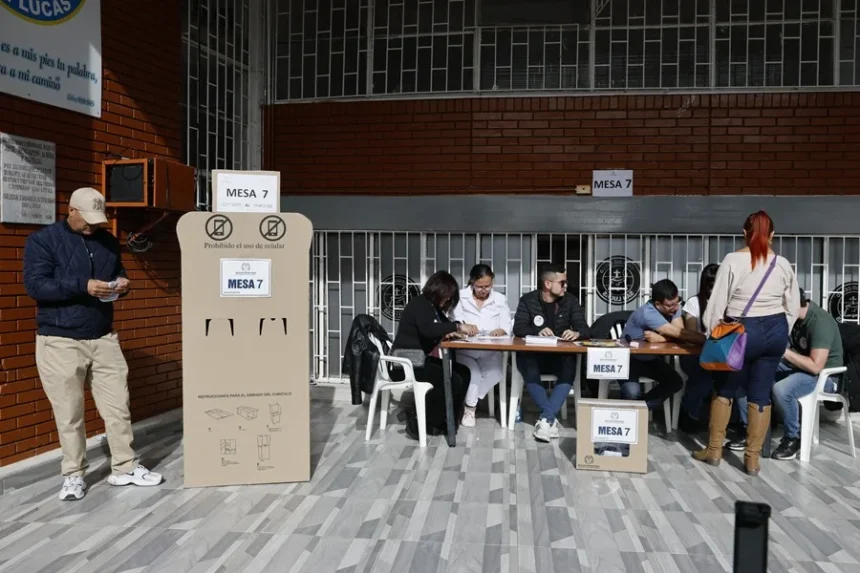 "Voting hours in Colombia 2026: until what time will the polls be open this Sunday?" | De Último Minuto English