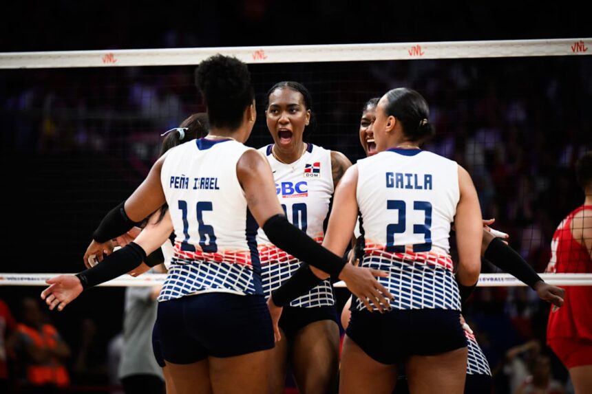 Brayelin Martínez assures the Queens of the Caribbean are ready to debut against Turkey in the Nations League | De Último Minuto English