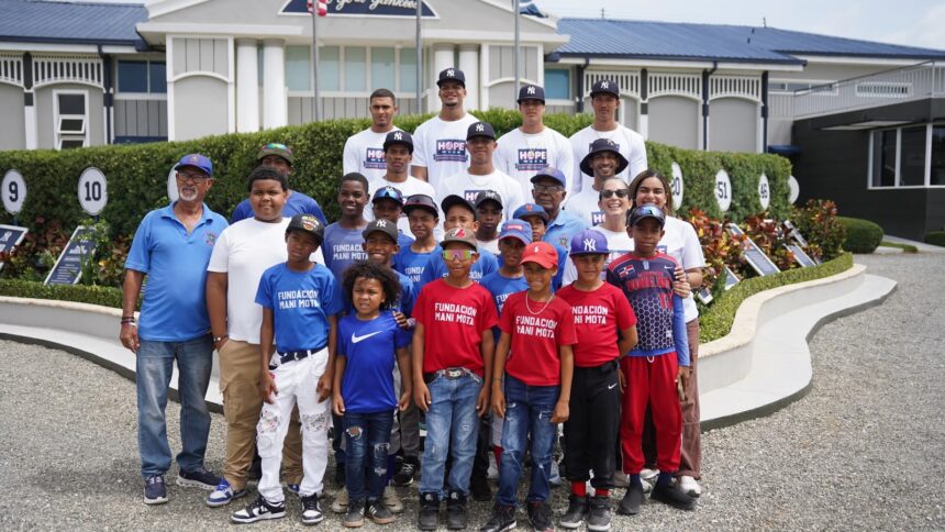 Yankees donate US$10,000 to children with cancer during | De Último Minuto English