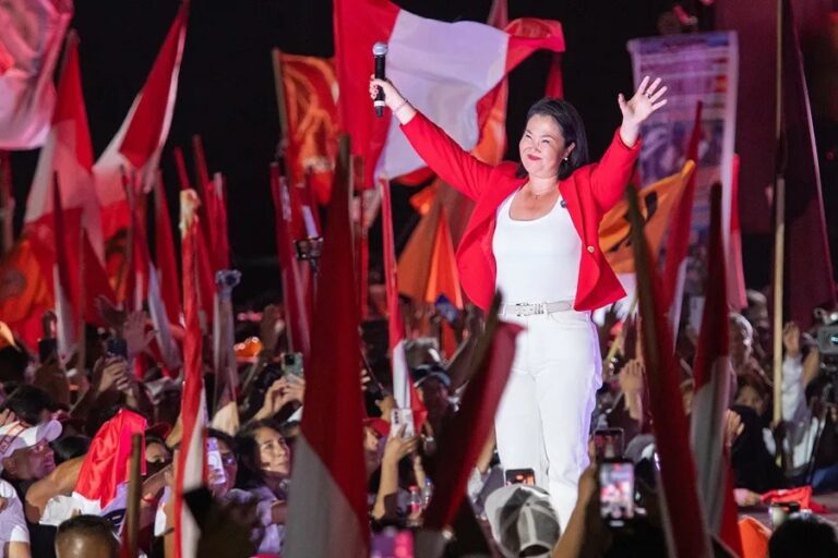 Keiko Fujimori promises Peru to achieve "national reconciliation" and to govern for only one term | De Último Minuto English