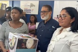 Residents in Elias Piña receive assistance day led by Community Development | De Último Minuto English