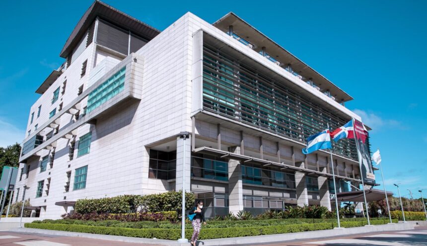 "Public Ministry achieves first asset forfeiture ruling" | De Último Minuto English