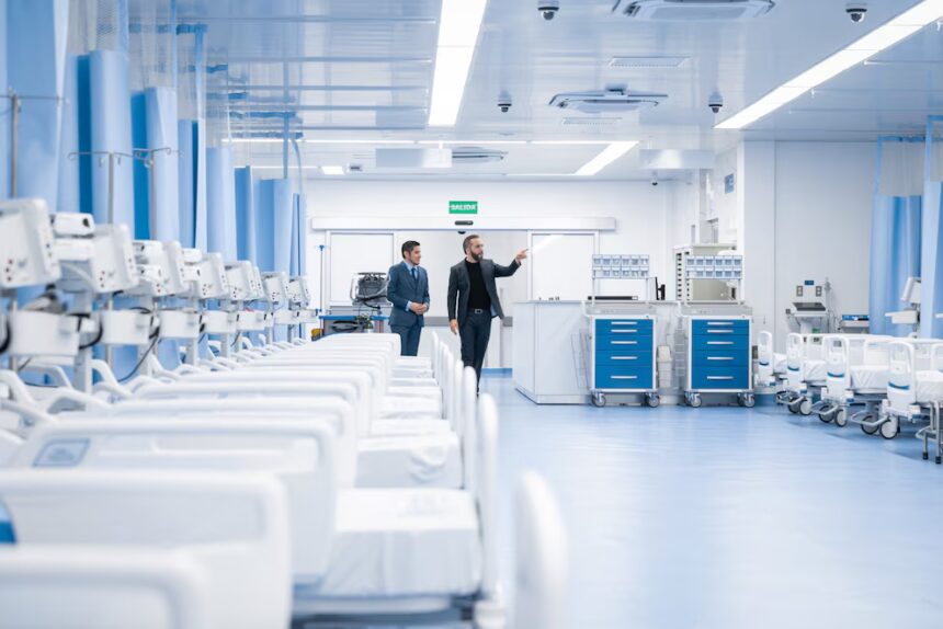 Bukele inaugurates the new Rosales Hospital, El Salvador's commitment to health and innovation | De Último Minuto English