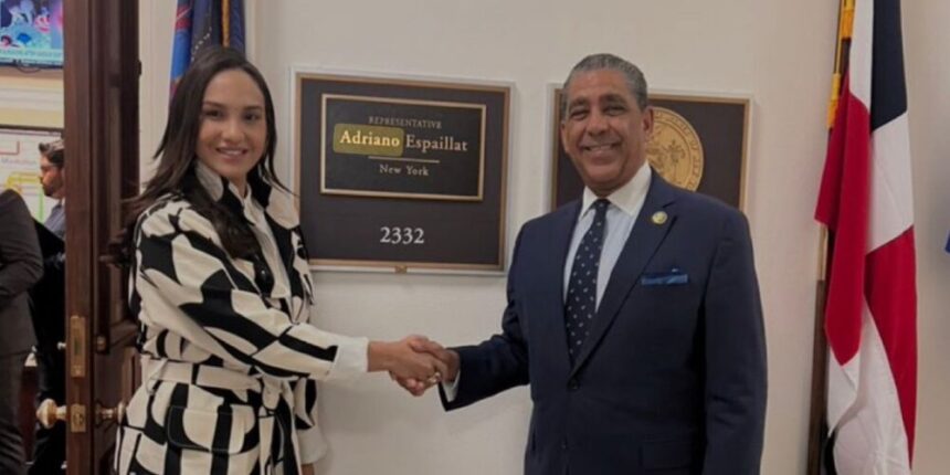 D’Oleo highlights Adriano Espaillat's leadership in defending Dominicans abroad | De Último Minuto English