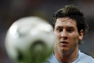 Twenty years after his first World Cup goal, Messi makes Argentina dream again | De Último Minuto English