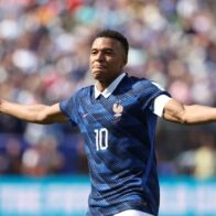 Mbappé leads France in a solid victory over Senegal in their World Cup debut | De Último Minuto English