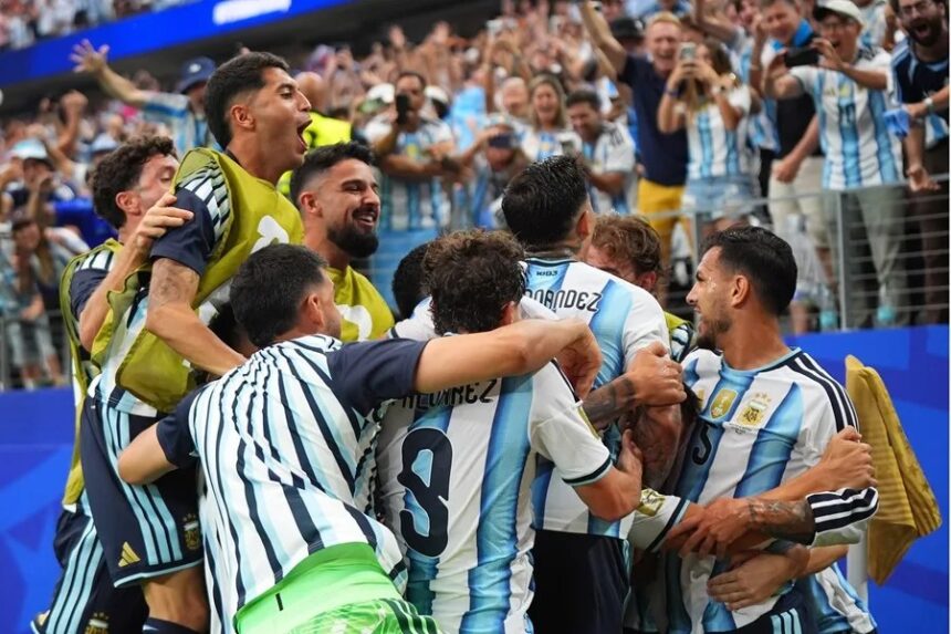 "Messi leads Argentina and advances to the round of 32 in the 2026 World Cup" | De Último Minuto English