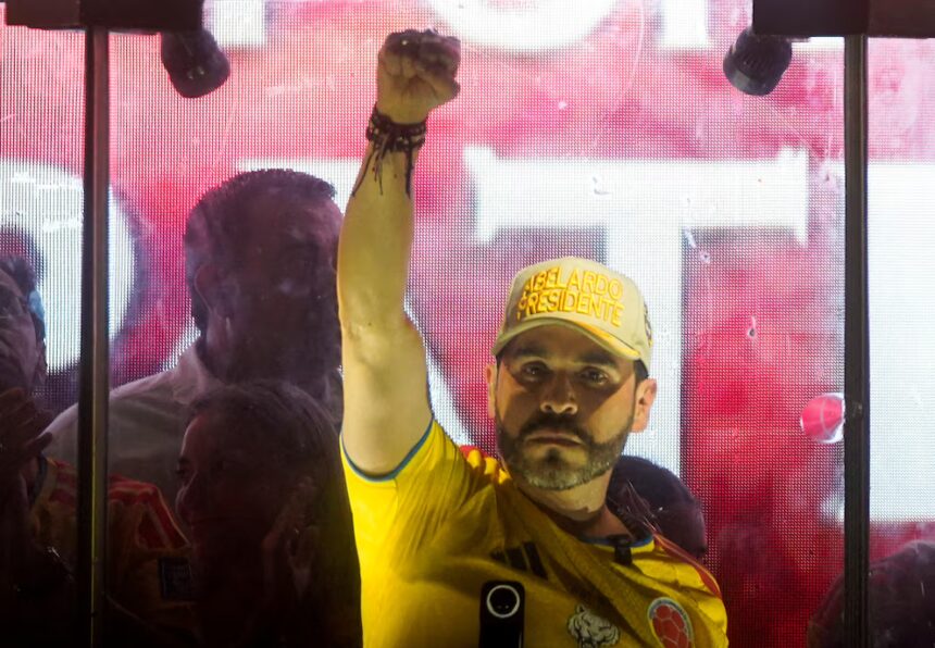 Judge prohibited Abelardo de la Espriella from wearing the Colombia national team jersey in his campaign | De Último Minuto English