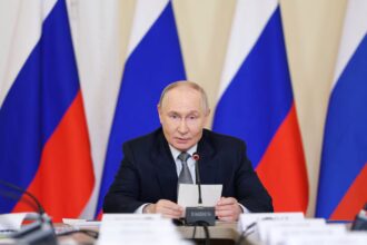 "The ICC arrest warrant for Putin blocks any peace negotiations on European soil" | De Último Minuto English