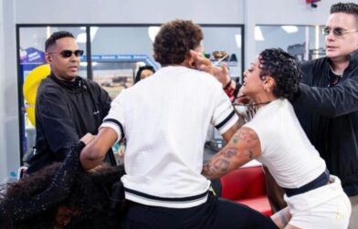 "La Perversa and La Más Doll face off again in a physical fight outside a nightclub" | De Último Minuto English