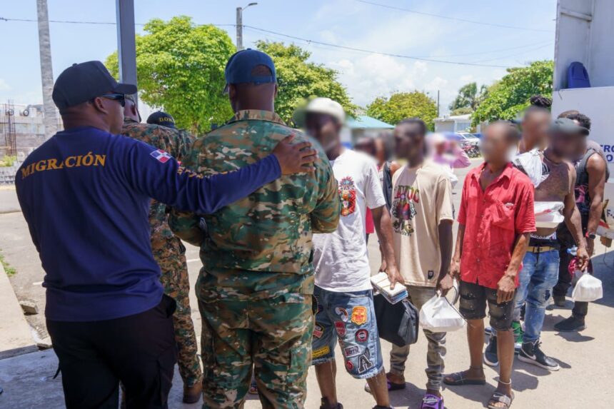 In May, the DGM deported 35,305 undocumented foreigners | De Último Minuto English