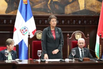 National Congress receives the President of Suriname, Jennifer Geerlings-Simons | De Último Minuto English