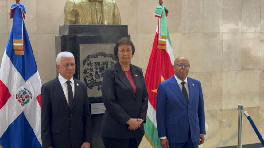 President of Suriname reaffirms her commitment to a lasting alliance with the DR | De Último Minuto English
