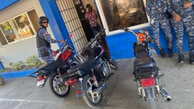Police seize illegal weapons, recover stolen motorcycles, and execute arrests in Santo Domingo Norte | De Último Minuto English