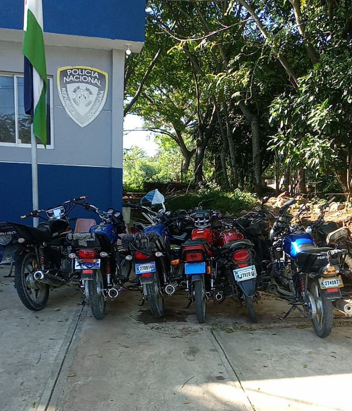 PN seizes illegal weapons, recovers stolen motorcycles and executes arrest warrants in SDN | De Último Minuto English