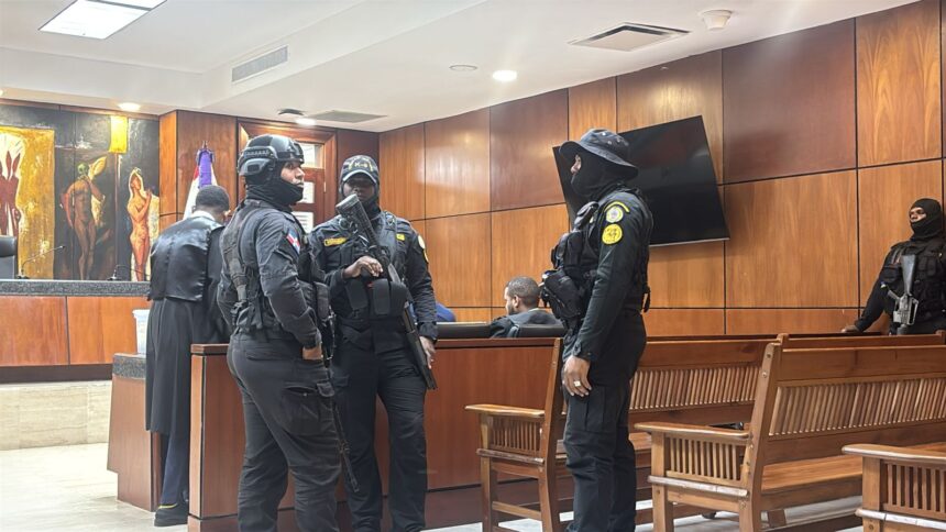 Public Ministry asks the Supreme Court to maintain pretrial detention against prosecutor Aurelio Valdez | De Último Minuto English