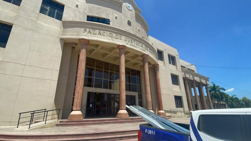 Public Prosecutor's Office requests coercion against alleged network that extorted Americans from Santiago | De Último Minuto English