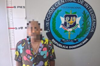 DINTEL and Preventive Police seize firearms and arrest two men in operation in Esperanza | De Último Minuto English
