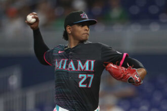 Edward Cabrera secures his fourth victory and leads the Cubs' triumph over Colorado | De Último Minuto English