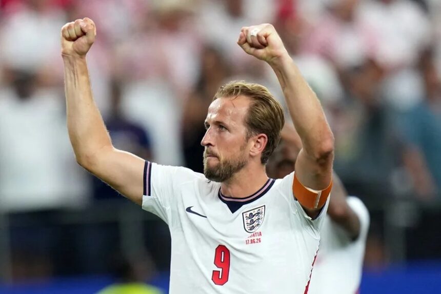 "Harry Kane celebrates equaling David Beckham in appearances for England: “He was my idol”" | De Último Minuto English