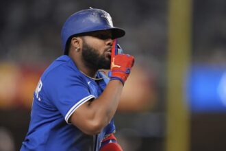 Blue Jays test Vladimir Guerrero Jr. as leadoff hitter in search of offensive reaction | De Último Minuto English