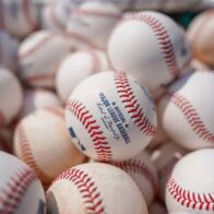 MLB and players' union begin negotiations for a new collective bargaining agreement with debate over salary cap | De Último Minuto English