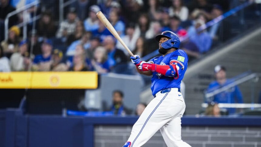 Vladimir Guerrero Jr. breaks long power drought and shows signs of waking up with the Blue Jays | De Último Minuto English