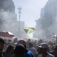 "Thousands of people march to demand the legalization of marijuana in Brazil" | De Último Minuto English