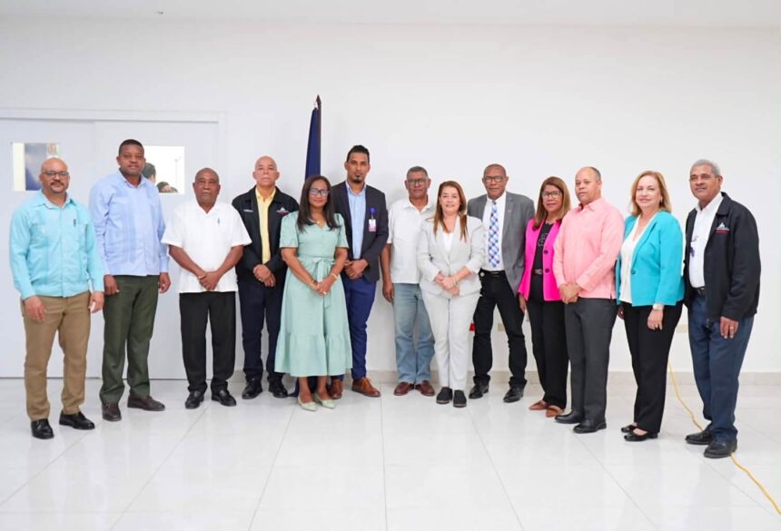 Regional 03 of Education, Azua, participates in the socialization of audit results to strengthen transparency | De Último Minuto English